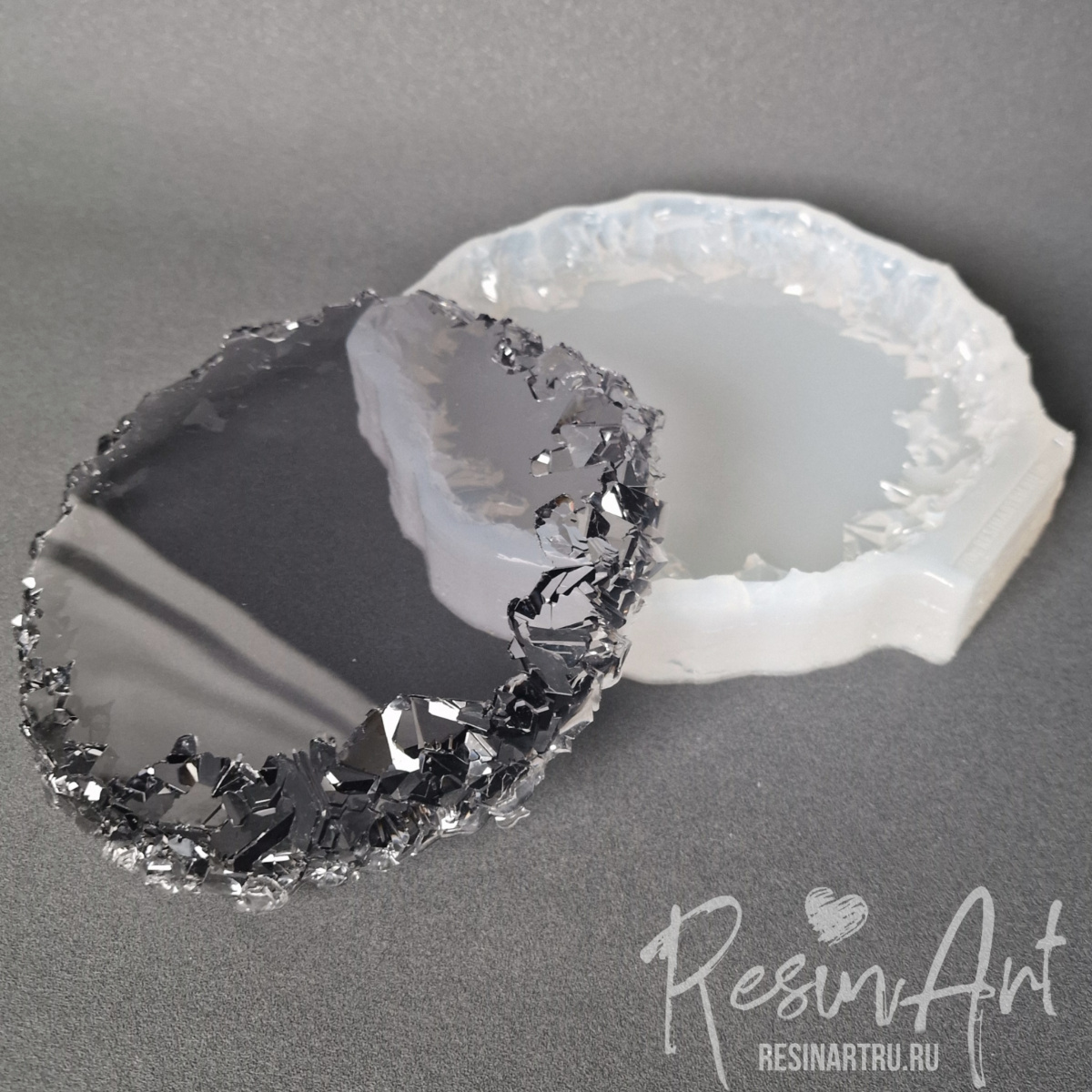 No. 878 Coaster with Crystal Edge Silicone Mold - image 7
