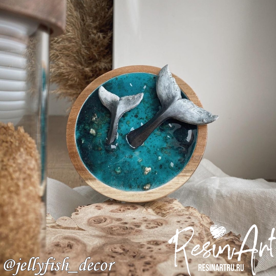 No. 309 Whale Tail 3D (Small) Silicone Mold - image 1