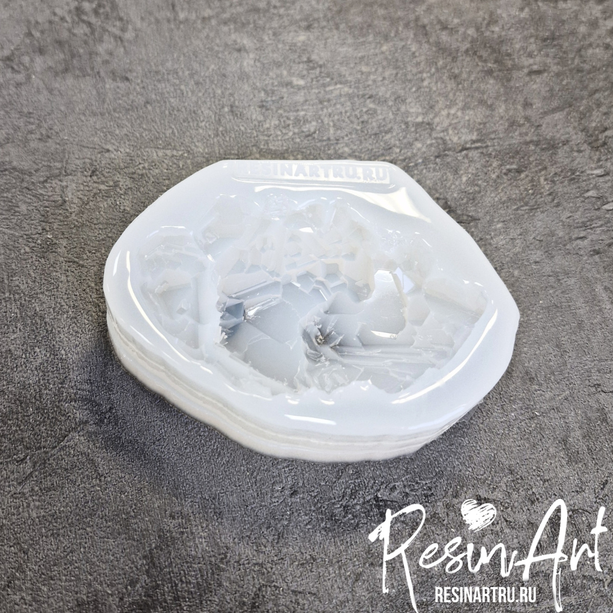 No. 766 Crystal Silicone Mold - image 6