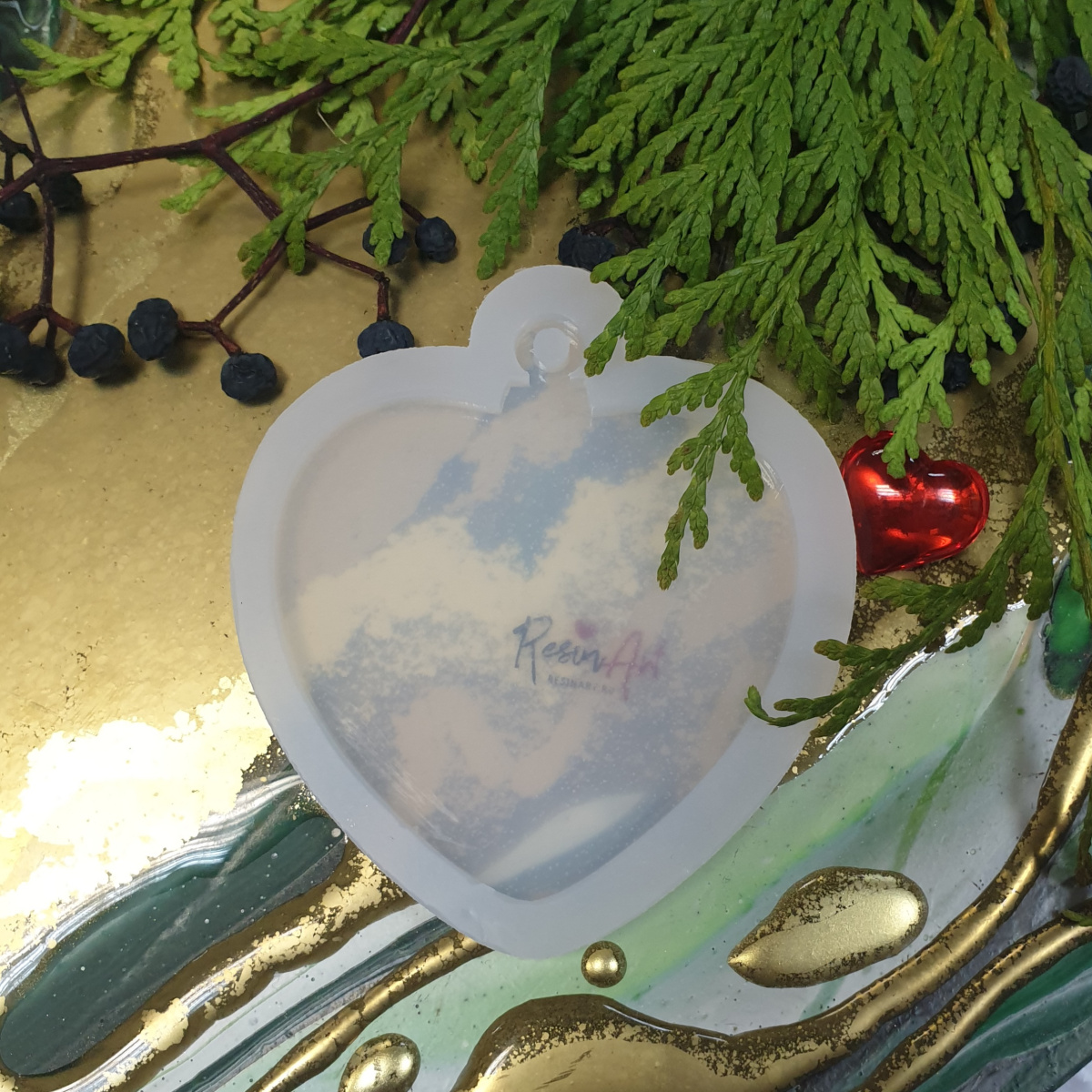 No. 415 Christmas Ornament Heart Silicone Mold - image 2