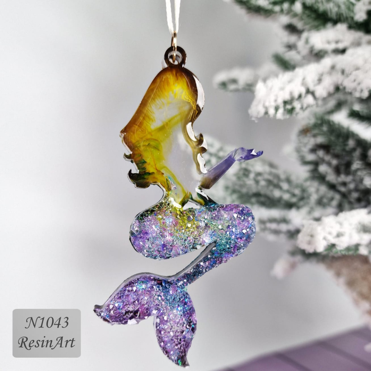 No. 1043 Christmas Ornament Mermaid Crystal Silicone Mold - image 1