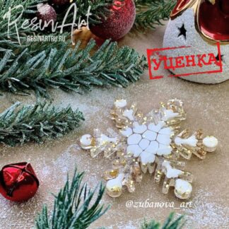 No. 404 Christmas Ornament Snowflake No. 4 Silicone Mold - image 1