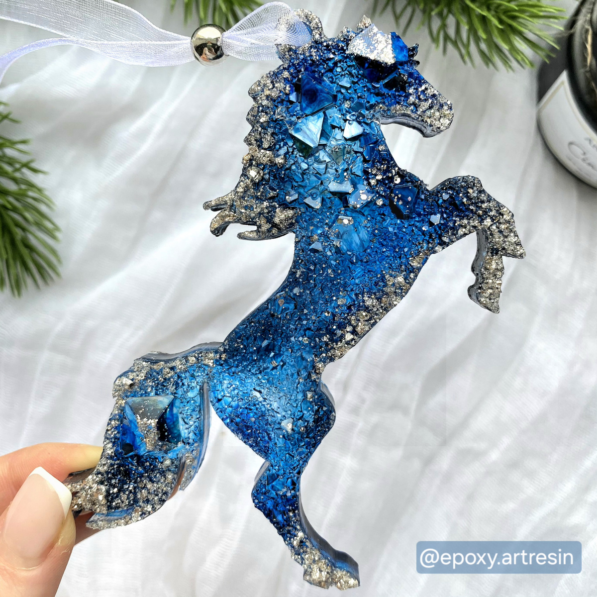 No. 1176 Christmas Ornament Horse Crystal Silicone Mold - image 3