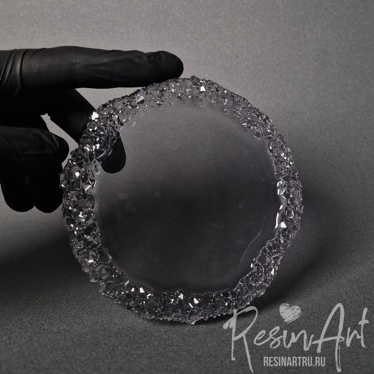 No. 883 Coaster with Crystal Edge Silicone Mold - image 4