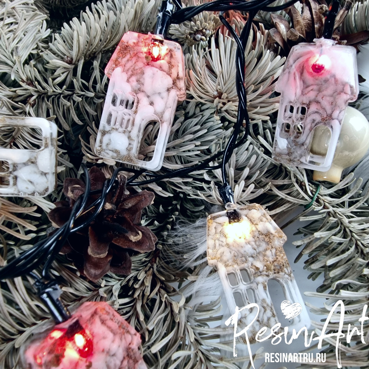 No. 630 Christmas Ornament Garland Houses Silicone Mold - image 2