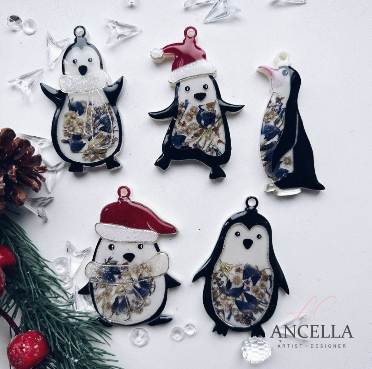 No. 663-S Christmas Ornament Penguins Silicone Mold - image 1
