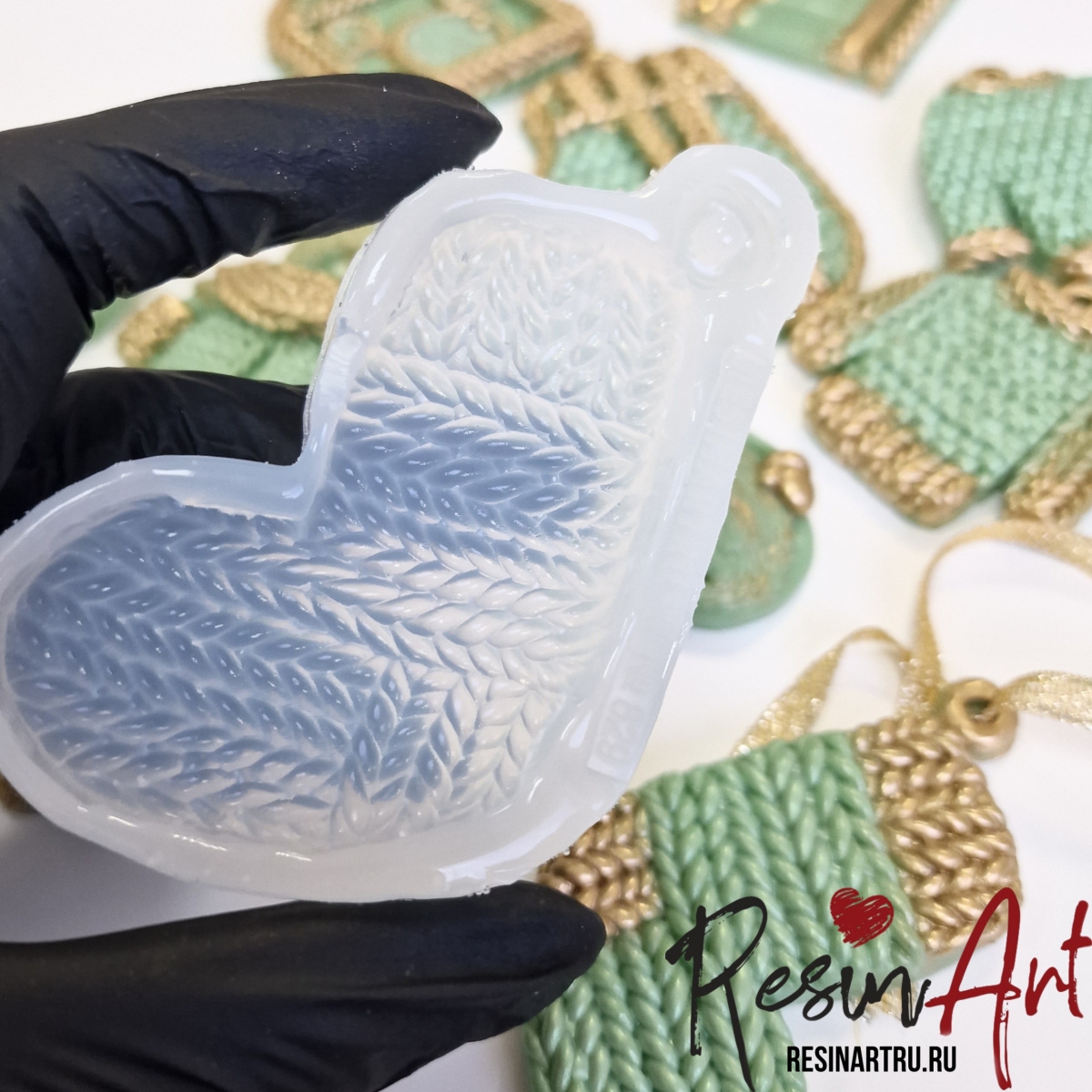 No. 829 Christmas Ornament Stocking (Knitted Texture) Silicone Mold - image 2