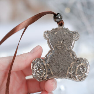 No. 1188 Christmas Ornament Bear Cub Silicone Mold - image 1