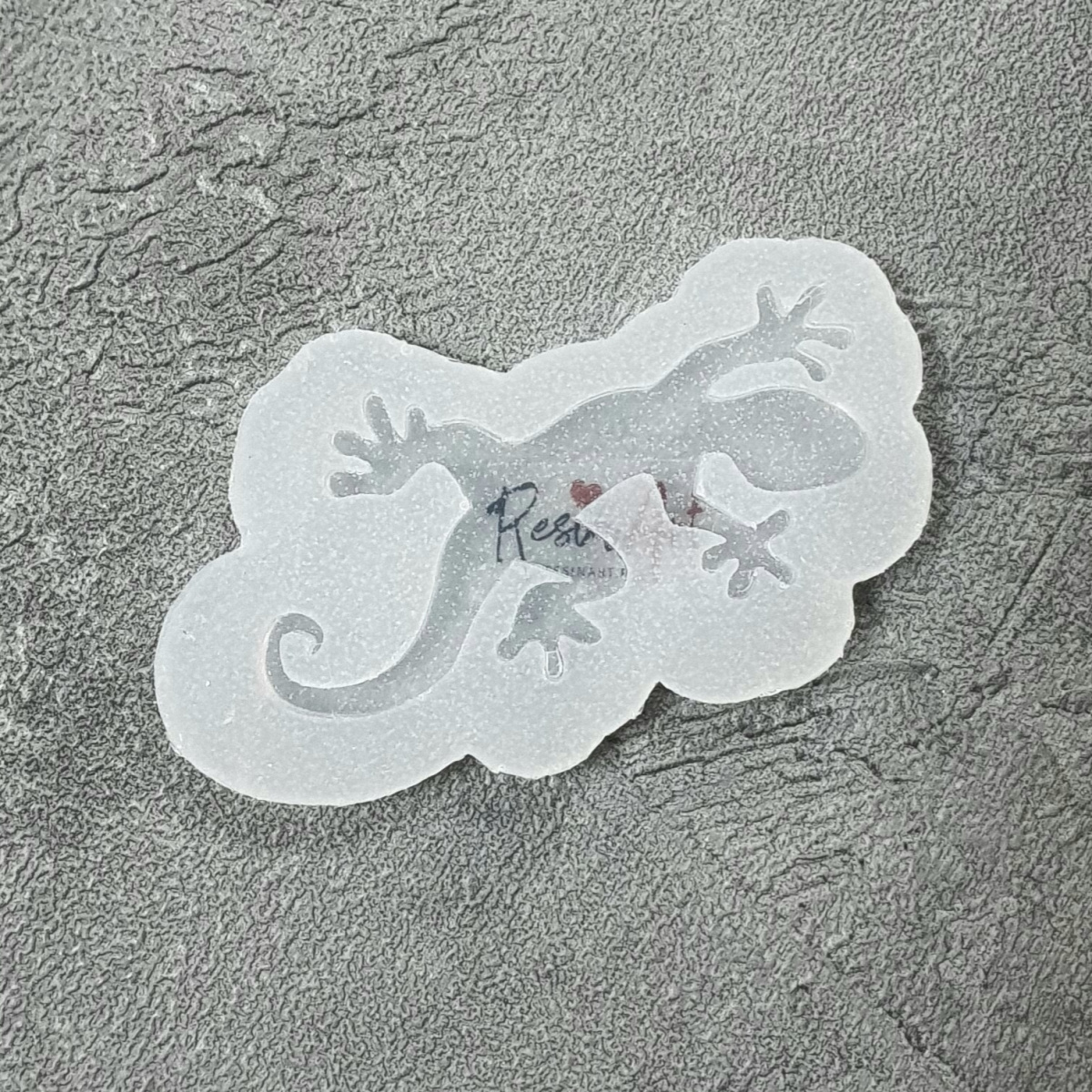 No. 363 Lizard Silicone Mold - image 2