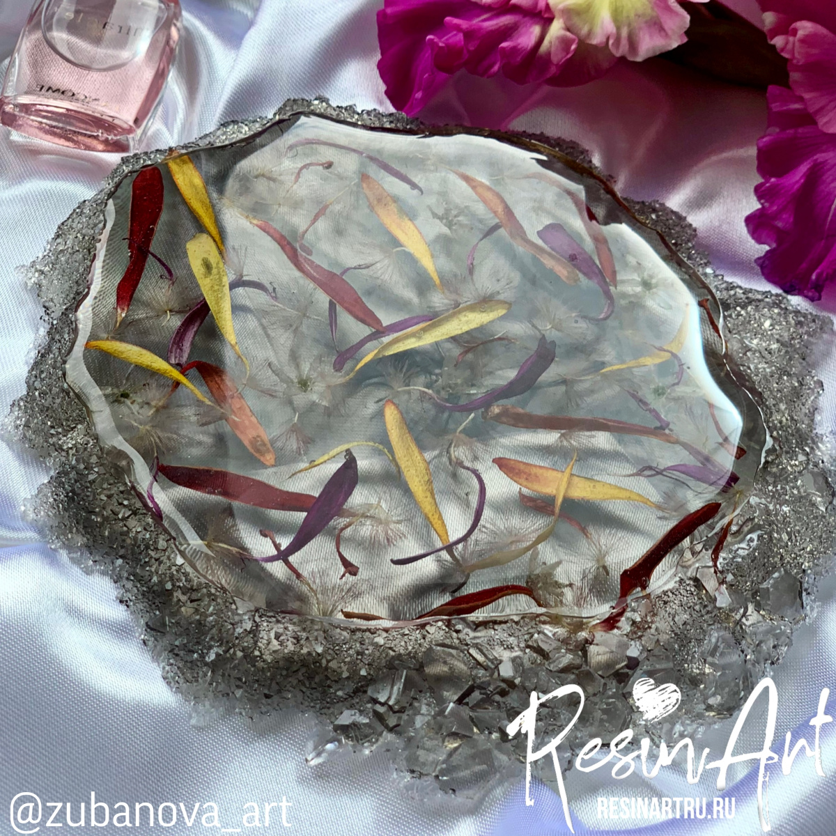 No. 232 Coaster with Crystal Edge No. 12 Silicone Mold - image 16
