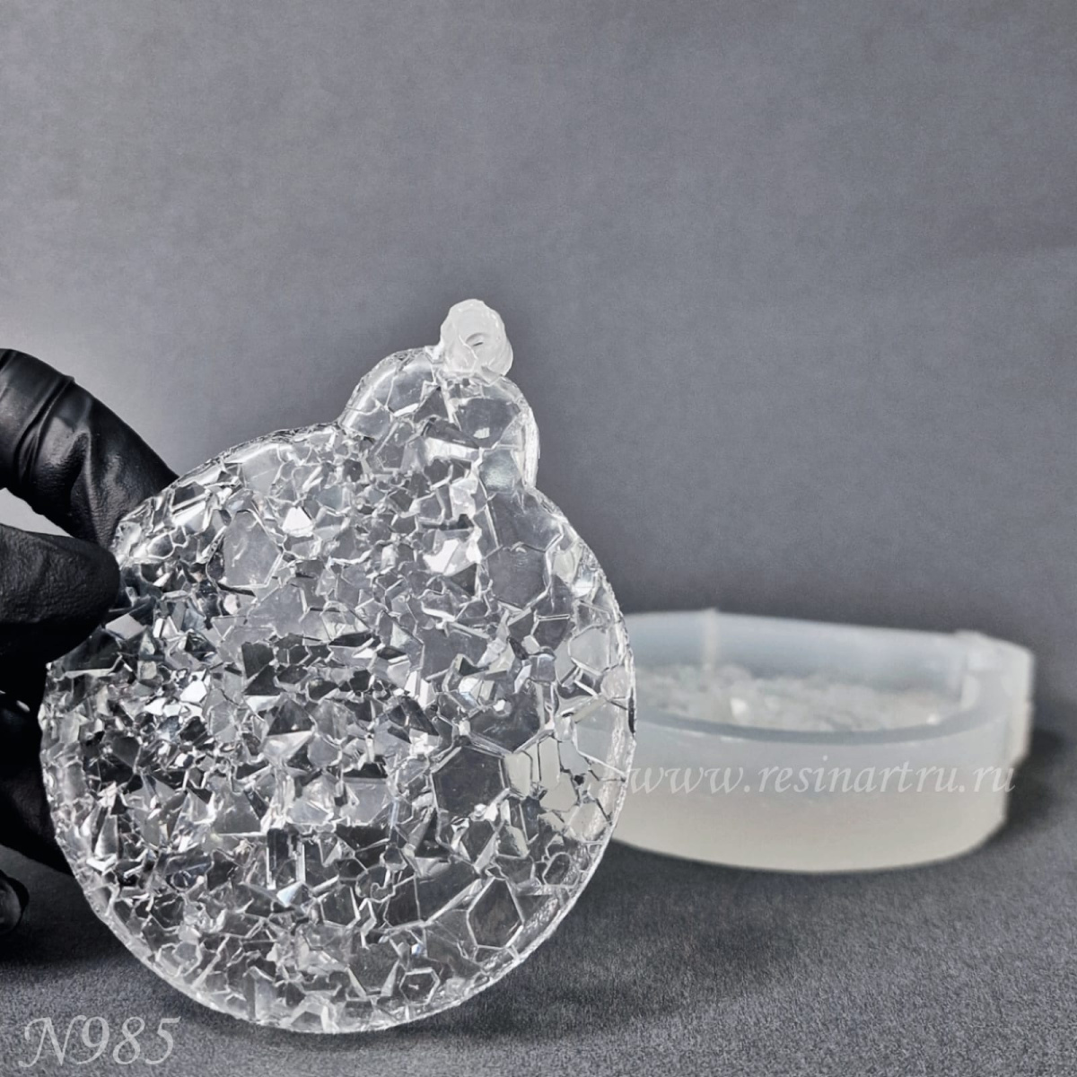 No. 985-S Christmas Ornament Crystal Silicone Mold - image 2