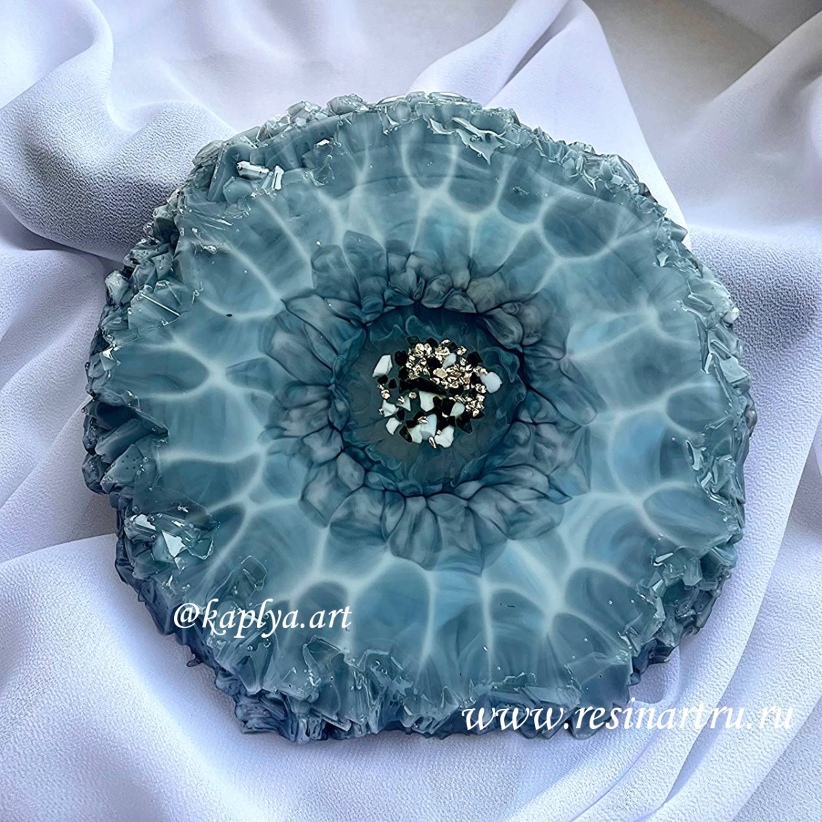 No. 878 Coaster with Crystal Edge Silicone Mold - image 9